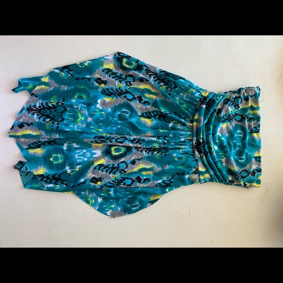 Dress - Picture 1 of 2